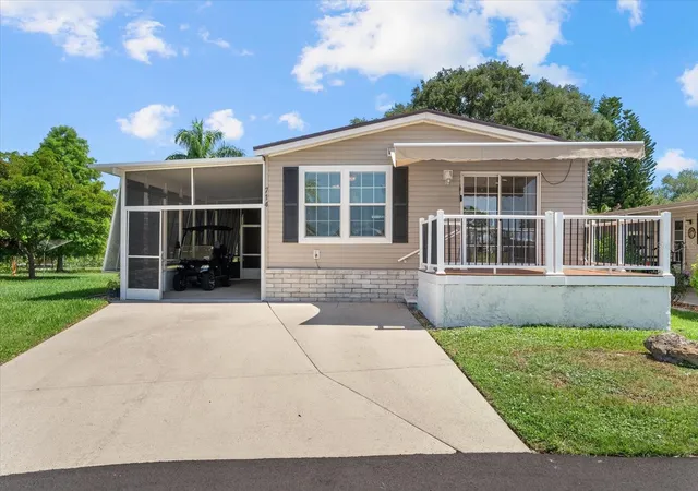 2nd image of 714 Fairmount Dr, North Port, FL 34287 | MLS# N6144882