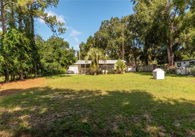 3rd image of 5888 Se 164Th Ave, Ocklawaha, FL 32179 | MLS# TB8524827