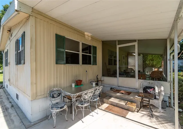 4th image of 5888 Se 164Th Ave, Ocklawaha, FL 32179 | MLS# TB8524827