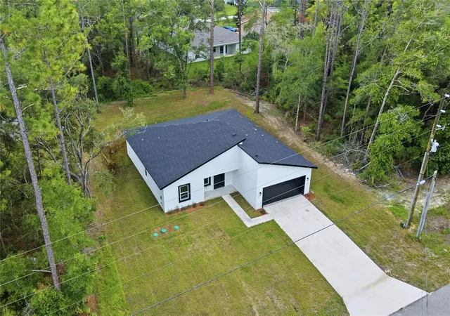 3rd image of 8809 N Circular Wy, Dunnellon, FL 34434 | MLS# O6421308