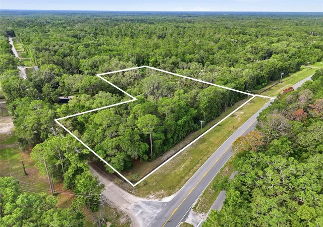 Homes for sale in Fort White, FL | 00 Sw County Road 18, Fort White, FL 32038 | MLS# GC541595
