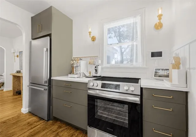 Photo 3 of Single family home for sale at 3500 6th Avenue N, Saint Petersburg, FL 33713 | MLS# TB8524840 | Listing updated on 2026-10-14