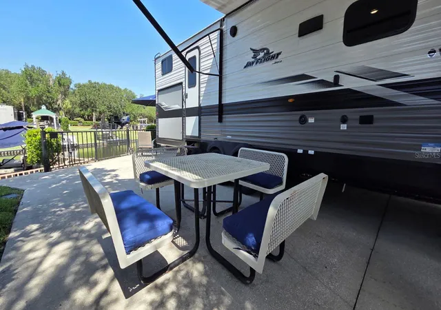 3rd image of 579 Waterway Dr, River Ranch, FL 33867 | MLS# TB8524842