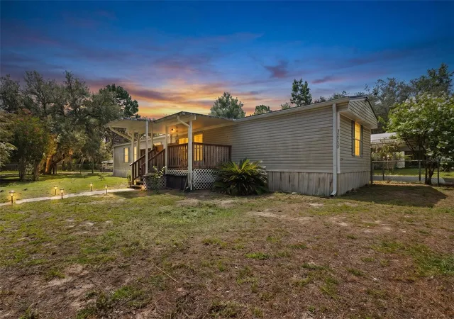 1st image of 12750 Ne 65th St, Williston, FL 32696 | MLS# OM727688