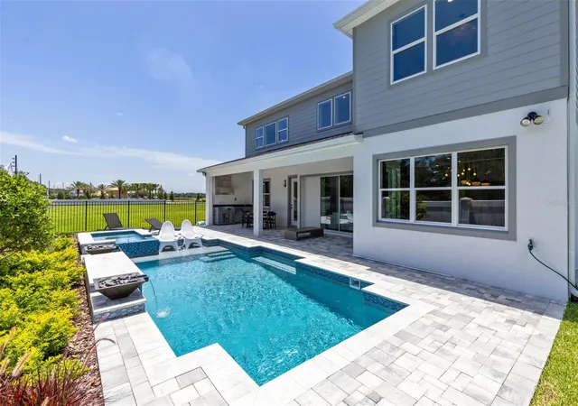 Photo 4 of Sale Pending at 11205 Channelside Ln, Orlando, FL 32832 | MLS# O6421320 | Listing updated on 2026-07-13