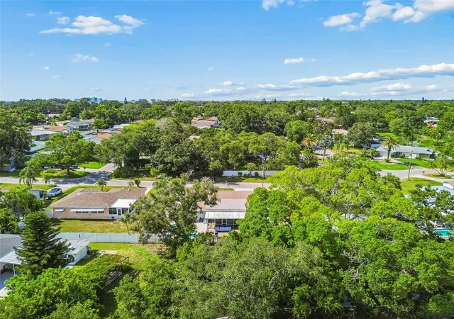 92nd image of 3282 Honeysuckle Rd, Largo, FL 33770 | MLS# TB8524853