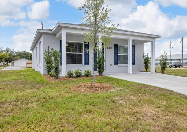 Photo 2 of Single family home for sale at 5310 22nd Street Ct E, Bradenton, FL 34203 | MLS# A4698642 | Listing updated on 2026-09-23