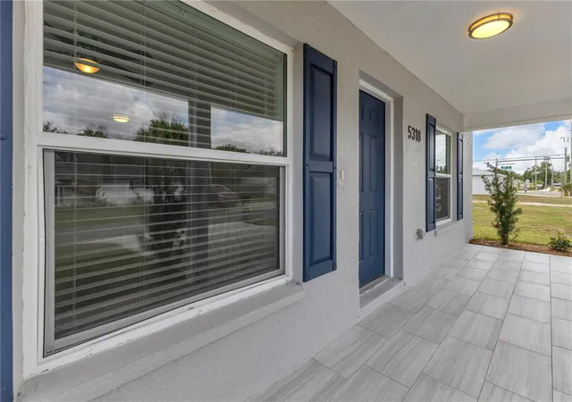 Photo 3 of Single family home for sale at 5310 22nd Street Ct E, Bradenton, FL 34203 | MLS# A4698642 | Listing updated on 2026-09-23