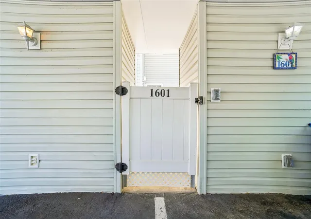 2nd image of 8350 Savannah Trace Cir #1601, Tampa, FL 33615 | MLS# TB8524866