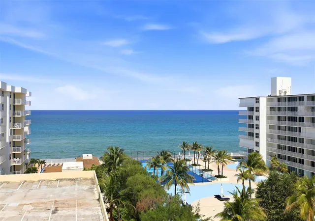 4th image of 3540 S Ocean Blvd #808W, Palm Beach, FL 33480 | MLS# O6421335