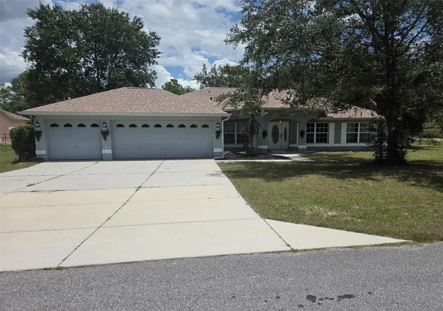 Homes for sale in Weeki Wachee, FL | 15444 Mount Sparrow Rd, Weeki Wachee, FL 34614 | MLS# W7887237