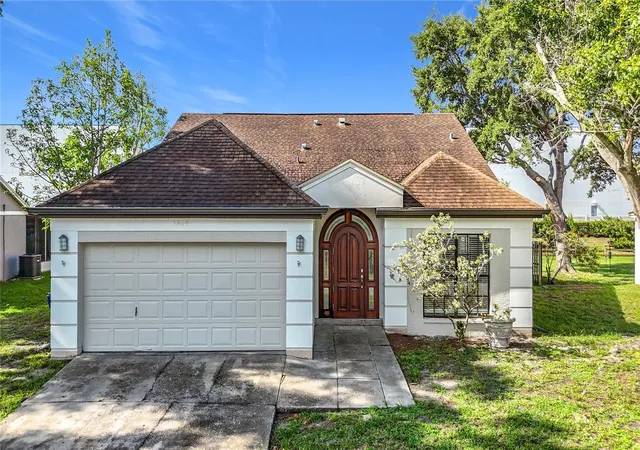 Photo 2 of Single family home for sale at 5664 25th Street Cir E, Bradenton, FL 34203 | MLS# A4698651 | Listing updated on 2026-10-05