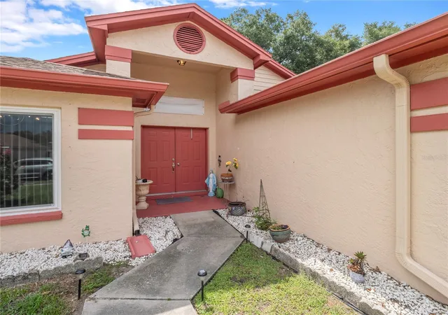 Homes for sale in Lutz, FL | 1604 Coppersmith Ct, Lutz, FL 33559 | MLS# TB8524886