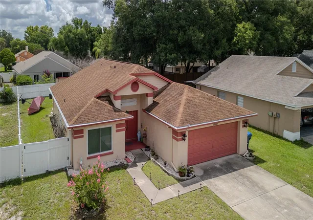 Homes for sale in Lutz, FL | 1604 Coppersmith Ct, Lutz, FL 33559 | MLS# TB8524886