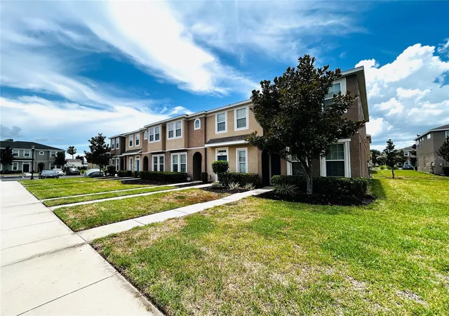 Homes for sale in Riverview, FL | 7021 Timberside Pl, Riverview, FL 33578 | MLS# O6421354