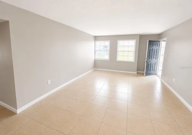 Photo 2 of Condo for sale at 2779 L B Mcleod Rd, Orlando, FL 32805 | MLS# O6421356 | Listing updated on 2026-09-14
