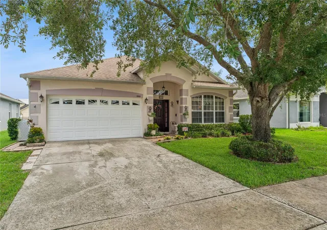 Photo 1 of Single family home for sale at 9955 Medallion Blf Ln, Orlando, FL 32829 | MLS# O6421360 | Listing updated on 2026-10-08
