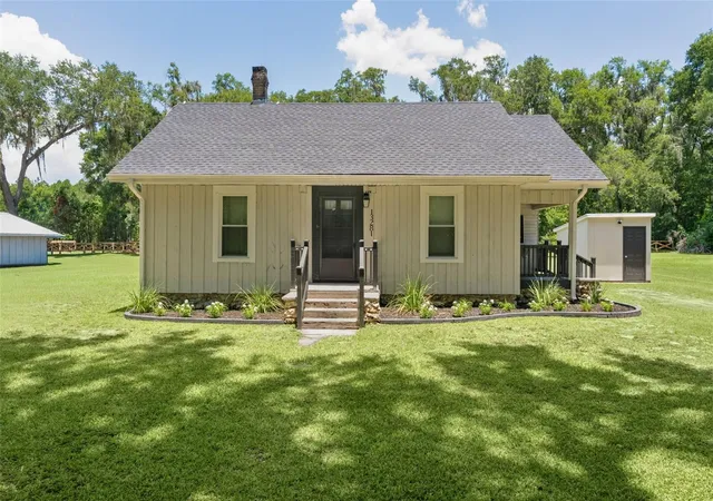 1st image of 13281 Se 122nd Pl, Ocklawaha, FL 32179 | MLS# OM727698