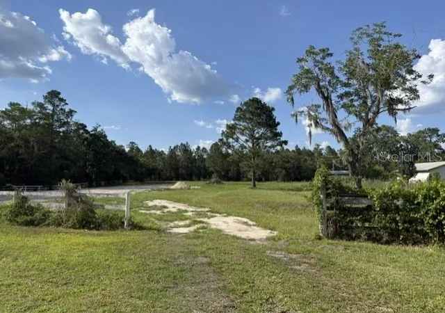1st image of 420 Nw 9th Ave, Lake Butler, FL 32054 | MLS# GC541602