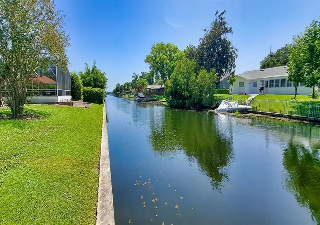 Photo 2 of Single family home for sale at 2400 Lauderdale Ct, Orlando, FL 32805 | MLS# O6421364 | Listing updated on 2026-09-22