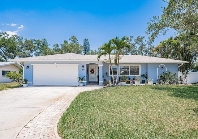 1st image of 14570 Tanglewood Dr, Largo, FL 33774 | MLS# TB8524902