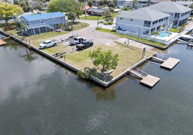 Homes for sale in Hudson, FL | 15602 Century Dr, Hudson, FL 34667 | MLS# W7887241