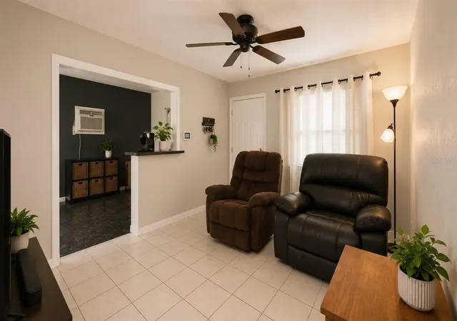 4th image of 3319 Avenue U Nw, Winter Haven, FL 33881 | MLS# S5152821