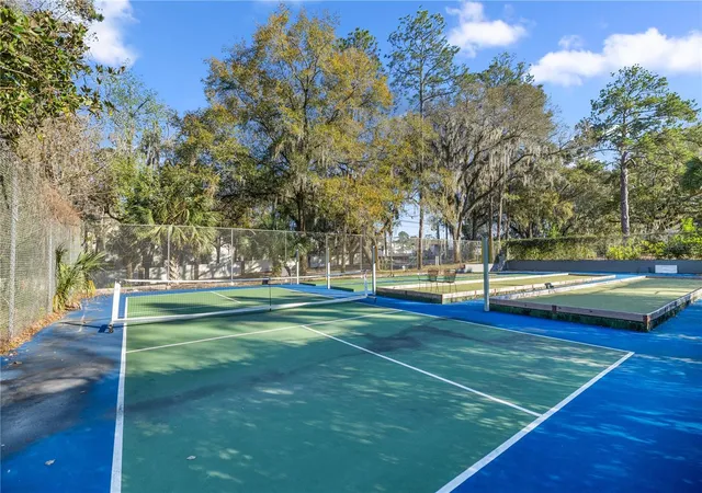 41st image of 1598 Nw 19th Cir, Gainesville, FL 32605 | MLS# GC541605