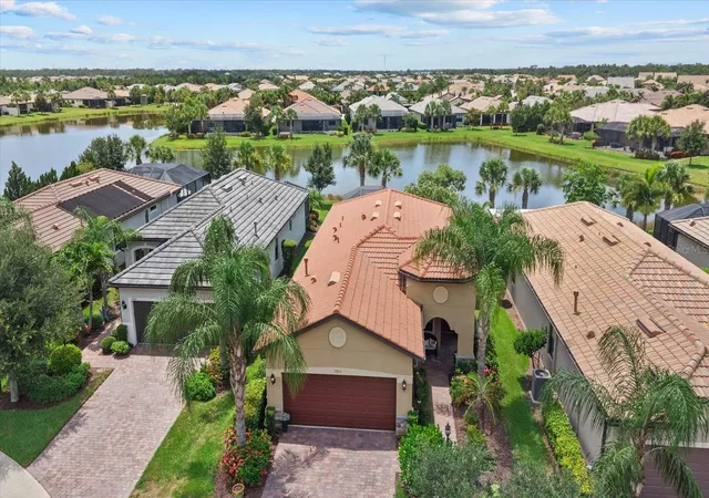 Photo 1 of Single family home for sale at 17011 Hampton Fls Ter, Bradenton, FL 34202 | MLS# A4698659 | Listing updated on 2026-10-22
