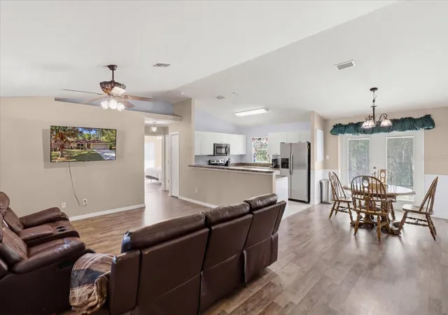 Homes for sale in Inverness, FL | 3220 E Rogers St, Inverness, FL 34453 | MLS# W7887243