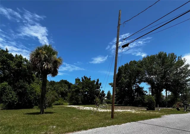 Land for sale at 3880 17th Avenue, VERO BEACH, FL 32960 | MLS# GC541607
