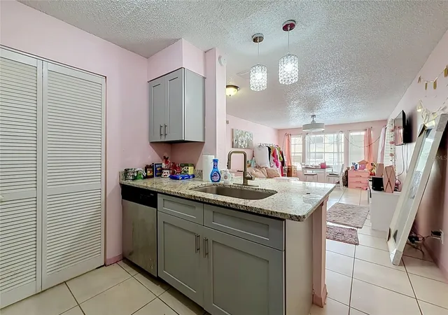 5th image of 1081 Hiawassee #713, Orlando, FL 32835 | MLS# O6421384