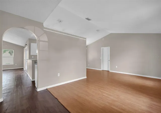 Photo 2 of Single family home for sale at 525 Carlsbad Dr, Kissimmee, FL 34758 | MLS# O6421388 | Listing updated on 2026-09-22