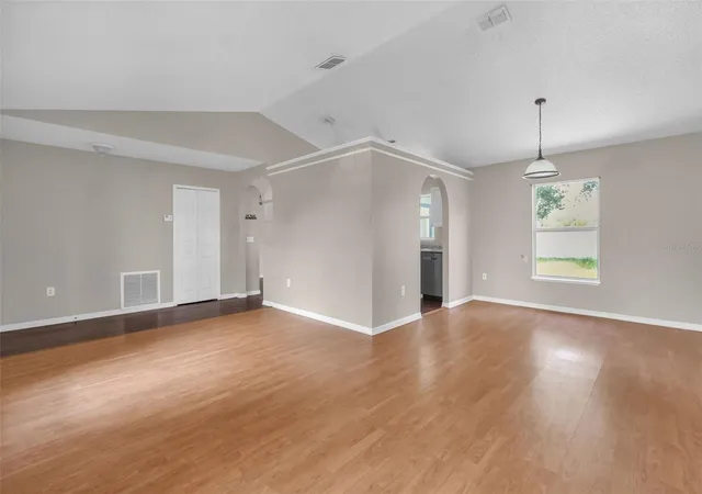 Photo 3 of Single family home for sale at 525 Carlsbad Dr, Kissimmee, FL 34758 | MLS# O6421388 | Listing updated on 2026-09-22