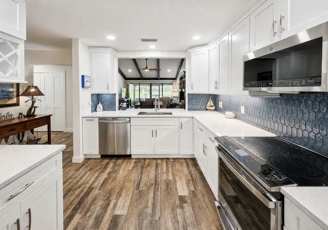 Photo 2 of Single family home for sale at 100 Sea Pines Cir, Daytona Beach, FL 32114 | MLS# NS1088625 | Listing updated on 2026-09-27