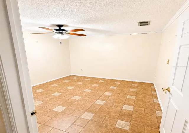 4th image of 3510 41St Ave S, ST PETERSBURG, FL 33711