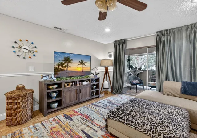 4th image of 6110 Curry Frd Rd, Orlando, FL 32822