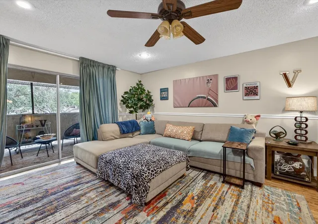 5th image of 6110 Curry Frd Rd, Orlando, FL 32822