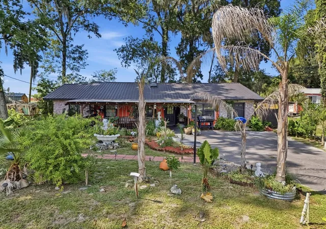 Photo 1 of Single family home for sale at 1736 Nw 26th Place, Ocala, FL 34475 | MLS# OM727709 | Listing updated on 2026-08-15