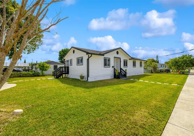 Homes for sale in Homestead, FL | 1867 Nw 8Th Ave, Homestead, FL 33030 | MLS# N6144887
