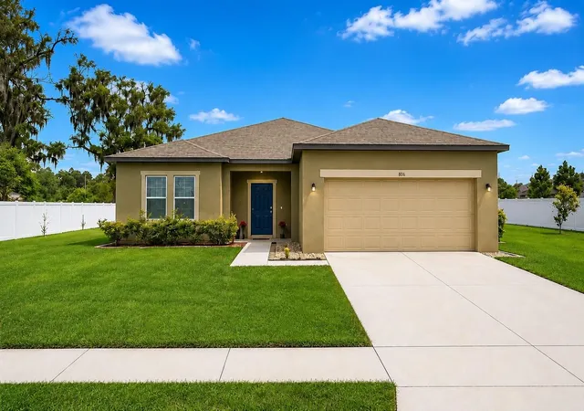 1st image of 806 Highgate Oaks Pl, Seffner, FL 33584 | MLS# TB8524936