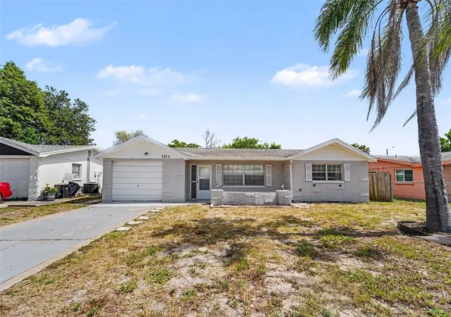 Photo 2 of Single family home for sale at 7520 Camelot Rd, Port Richey, FL 34668 | MLS# O6421400 | Listing updated on 2026-07-08