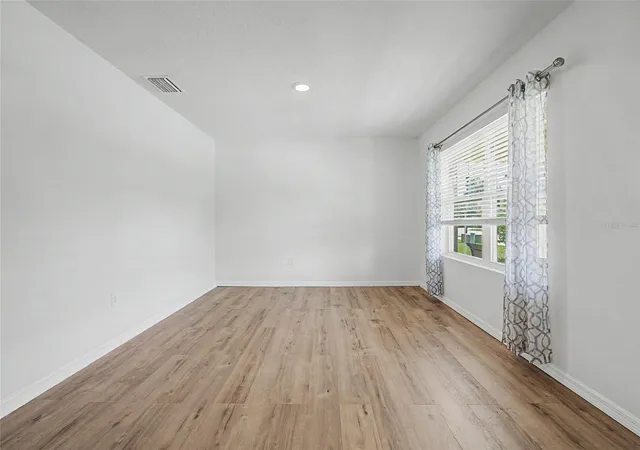 5th image of 2942 Ne 46Th Ave, Ocala, FL 34470 | MLS# OM727714