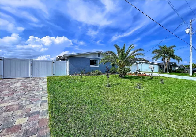 Homes for sale in Hudson, FL | 6536 Leeside Iss, Hudson, FL 34667 | MLS# TB8524944