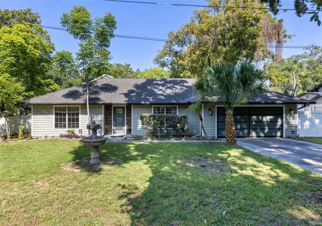 Photo 1 of Single family home for sale at 2780 Paseo Ave, Orlando, FL 32805 | MLS# O6421414 | Listing updated on 2026-10-17