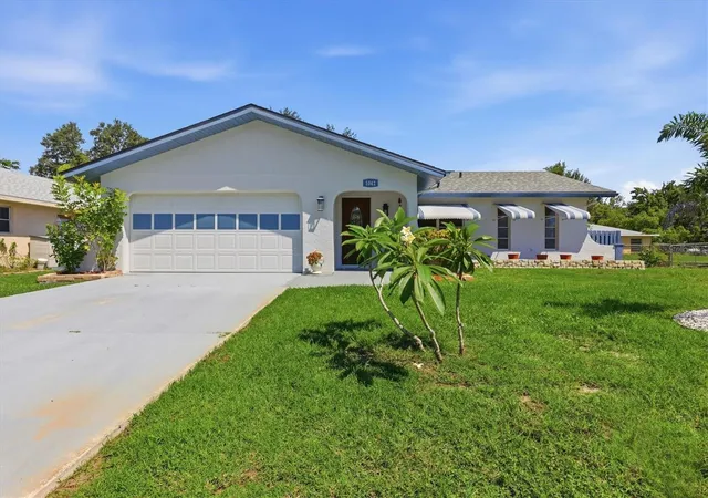 Photo 4 of Single family home for sale at 1042 Malay Ter NW, Port Charlotte, FL 33948 | MLS# D6147954 | Listing updated on 2026-09-03