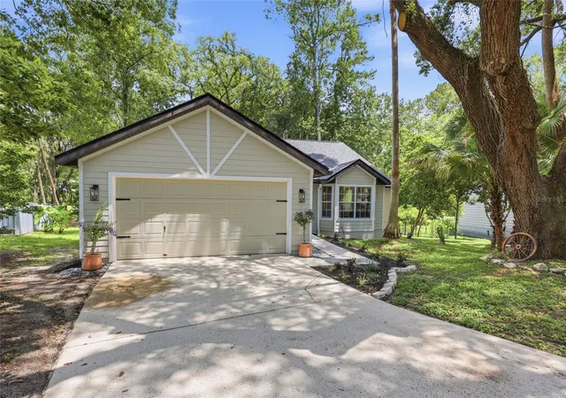 Homes for sale in Gainesville, FL | 3543 Nw 84Th Wy, Gainesville, FL 32606 | MLS# GC541611