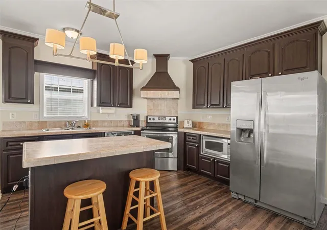 2nd image of 312 52nd Ave W, Bradenton, FL 34207 | MLS# A4698682