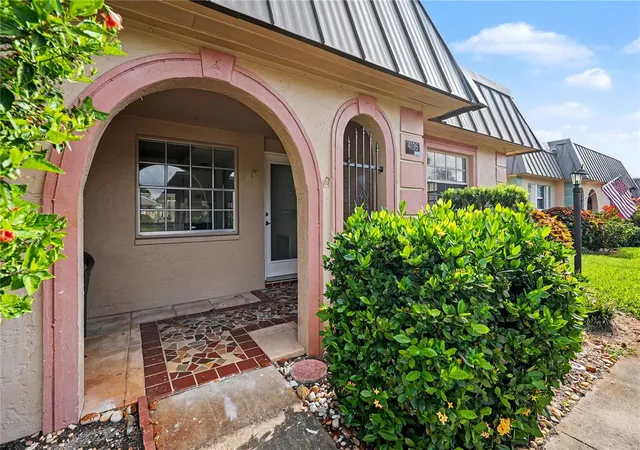 Homes for sale in New Port Richey, FL | 4135 Stratford Dr, New Port Richey, FL 34652 | MLS# TB8524992