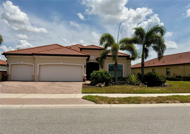 1st image of 23547 Waverly Cir, Venice, FL 34293 | MLS# D6147956